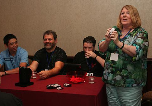 sdc 1 synDCon 2013 For Gamers,
                    By Gamers