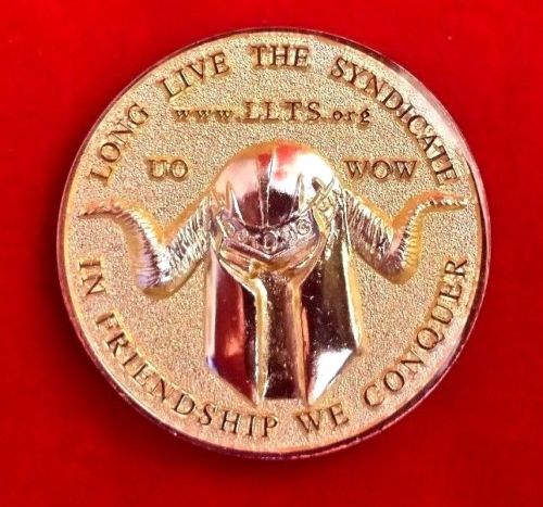 THE-SYNDICATE-10-year-Silver-Medallion-Everquest-II-Rare-Video-Game-Collectible